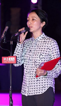 201３女性传媒大奖年度女性榜样向京